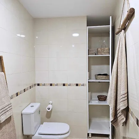La Pereta Immaculate Quiet House, Free Parking * Málaga
