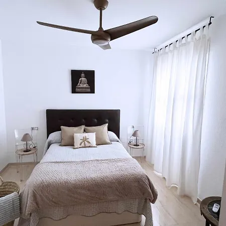 La Pereta Immaculate Quiet House, Free Parking Apartamento *